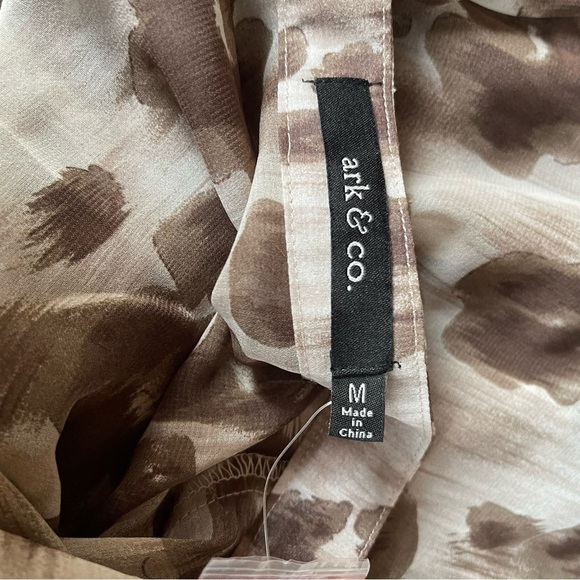 “Ark & Co” Brown semi Sheer Cream Tunic Top size Medium NWT - Picture 11 of 11